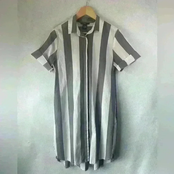 Chelsea & Theodore Women's Grey‎ White Striped Button Up T Shirt Dress Size S - Picture 2 of 13